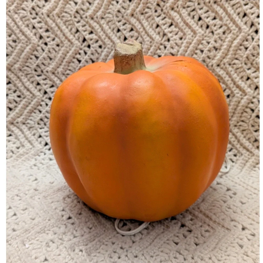 Vintage 1993 Trendmasters Halloween Light Up Foam Pumpkin Jack O Lantern